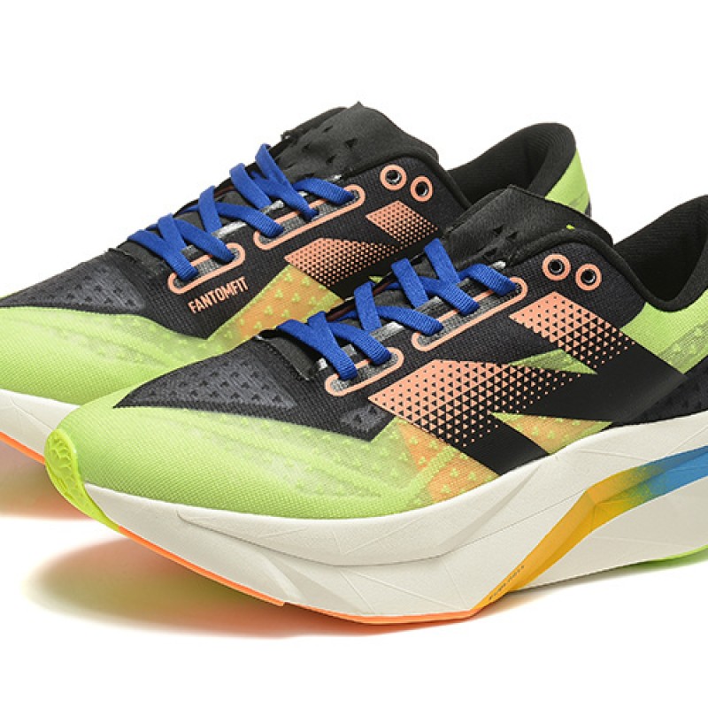 뉴발란스 연료전지 레벨 V4 운동화