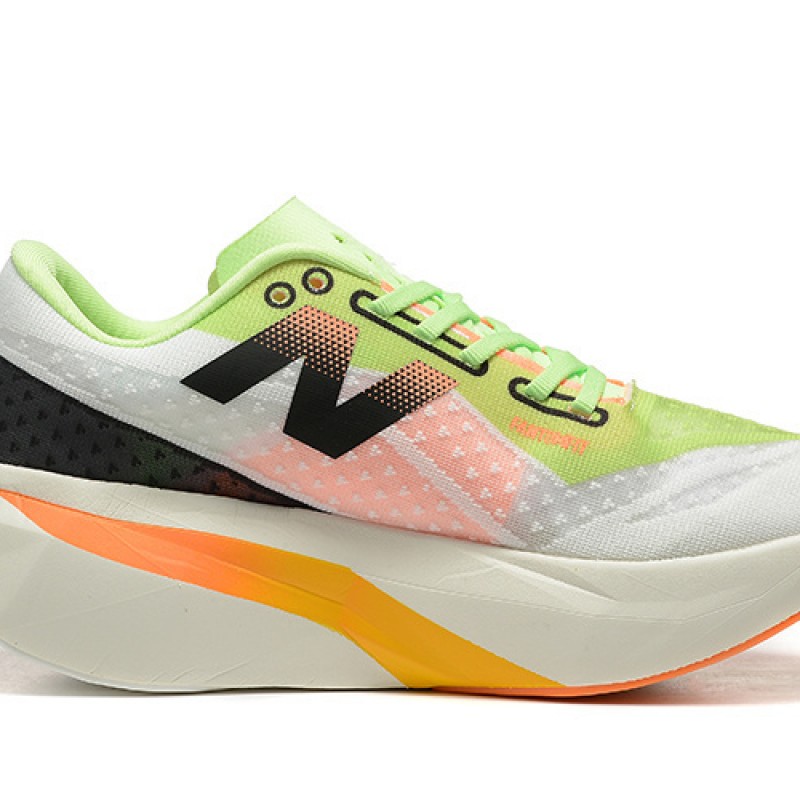 뉴발란스 연료전지 레벨 V4 운동화