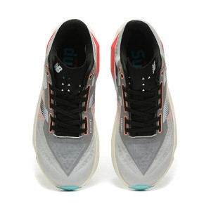 뉴발란스 연료전지 레벨 V4 운동화