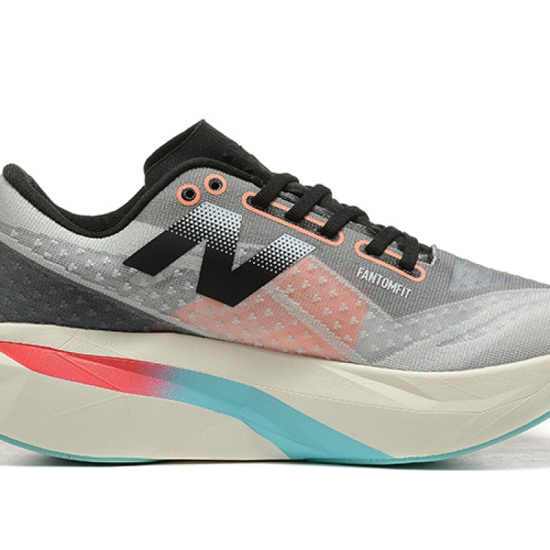 뉴발란스 연료전지 레벨 V4 운동화