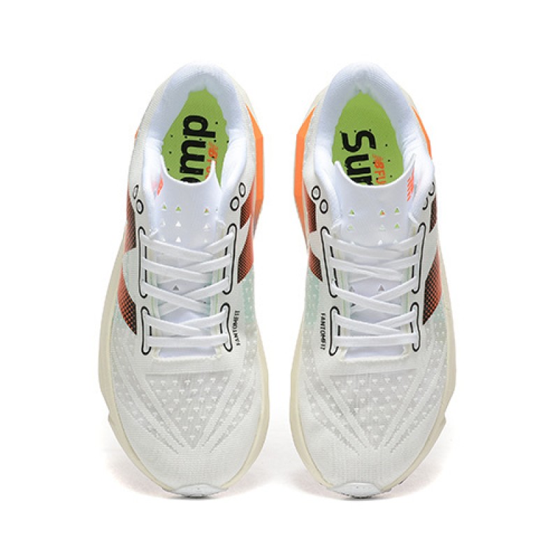 뉴발란스 연료전지 레벨 V4 운동화