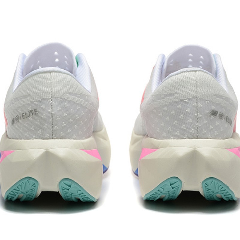 뉴발란스 연료전지 레벨 V4 운동화