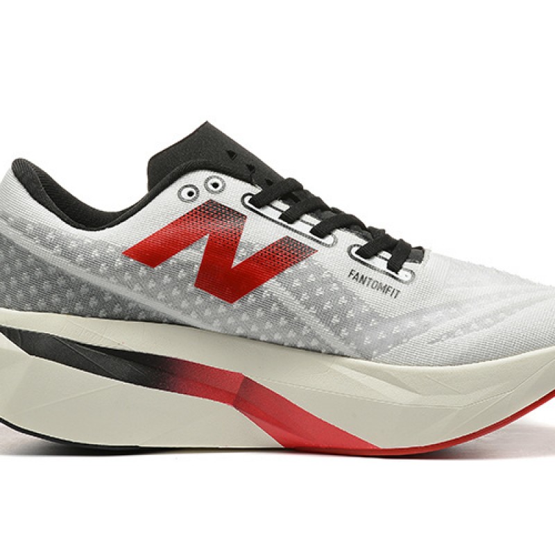 뉴발란스 연료전지 레벨 V4 운동화