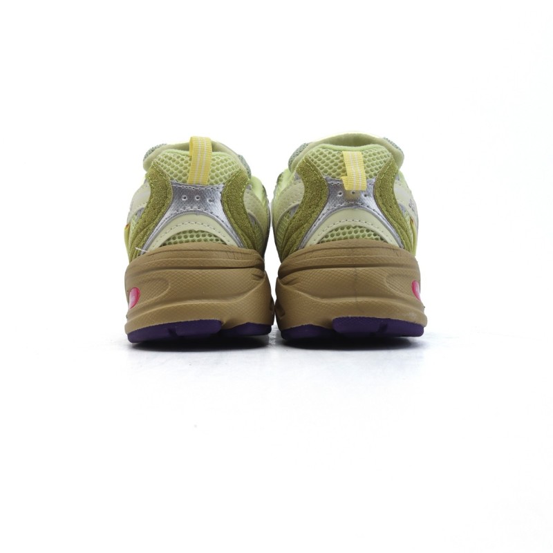 뉴발란스 530 남여공용 운동화