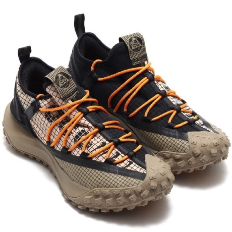 나이키 ACG 마운틴 플라이 로우 SE DA5424-200