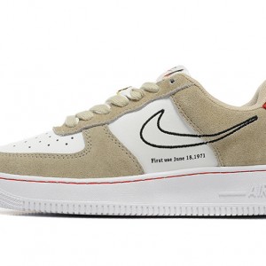 나이키 에어포스 1 07 운동화