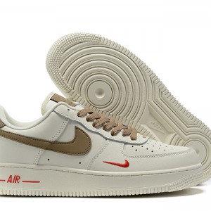 나이키 에어포스 1 07 운동화