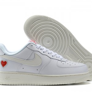 나이키 에어포스 1 07 운동화