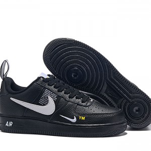 나이키 에어포스 1 07 운동화