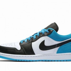 나이키 에어 조던 1 로우CT1564-004