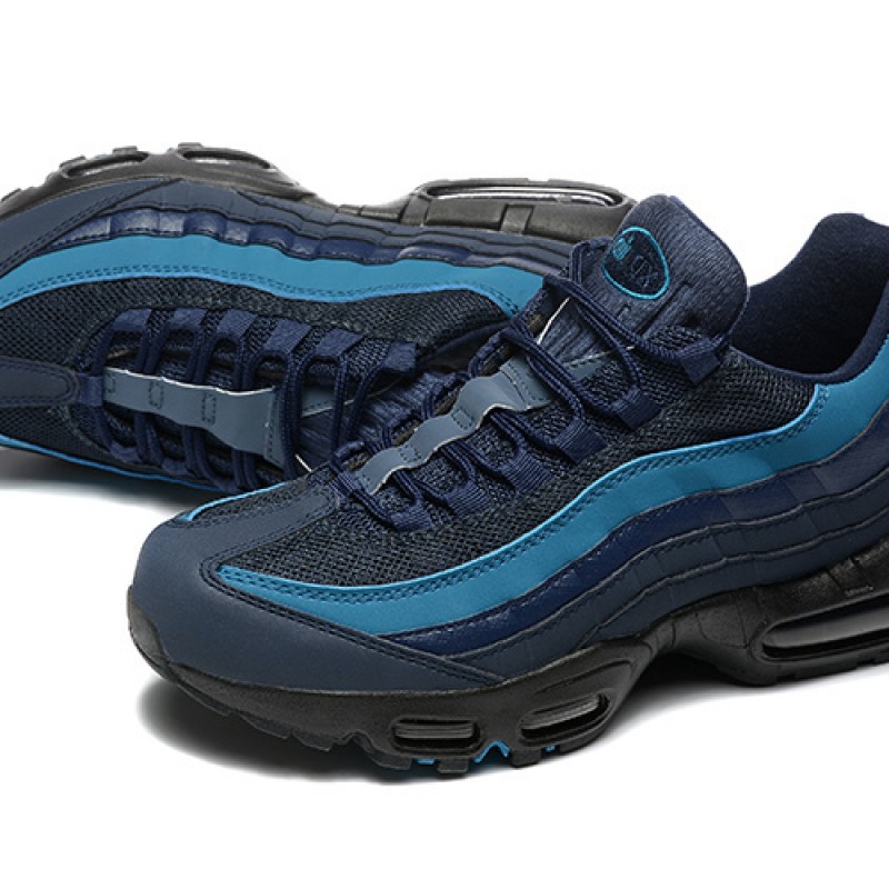 나이키 에어맥스 95 에센셜