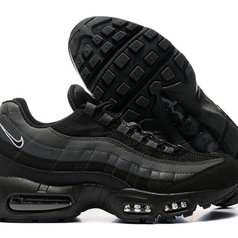 나이키 에어맥스 95 에센셜