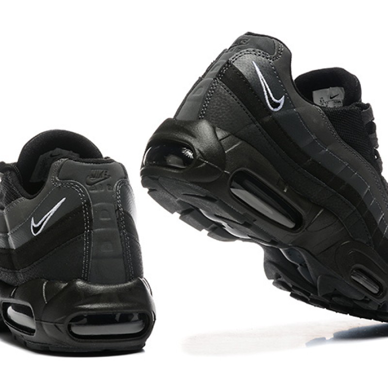 나이키 에어맥스 95 에센셜