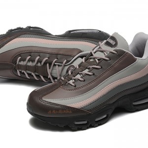 나이키 에어맥스 95 에센셜