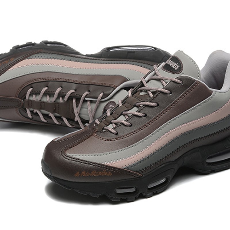 나이키 에어맥스 95 에센셜