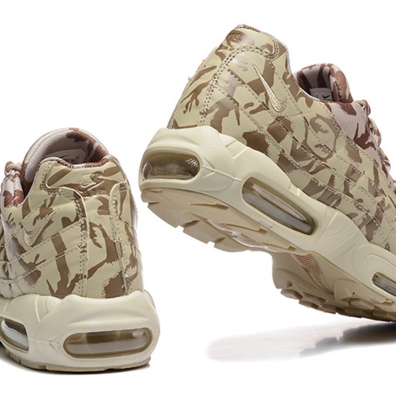 나이키 에어맥스 95 에센셜