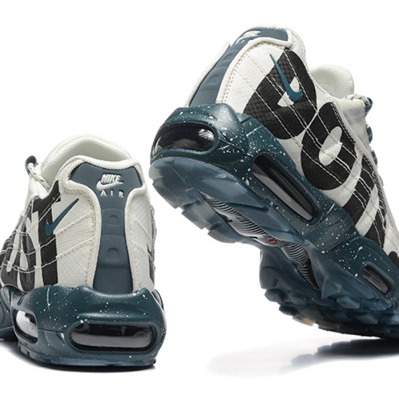 나이키 에어맥스 95 에센셜