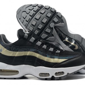 나이키 에어맥스 95 에센셜 DC9174-001