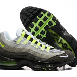 나이키 에어맥스 95 에센셜 SS4970-071