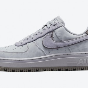 나이키 에어포스1 럭스 블랙 DD9605-500