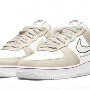 나이키 에어포스 1 '07 프리미엄 카라비너 레드