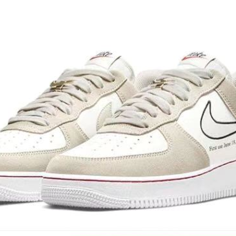 나이키 에어포스 1 '07 프리미엄 카라비너 레드