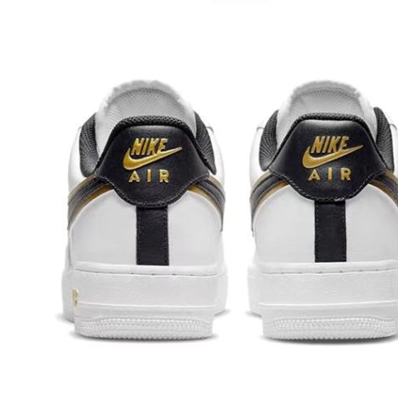 나이키 에어포스 1 '07 프리미엄 카라비너 레드