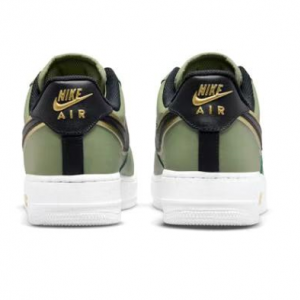 나이키 에어포스 1 '07 프리미엄 카라비너 레드