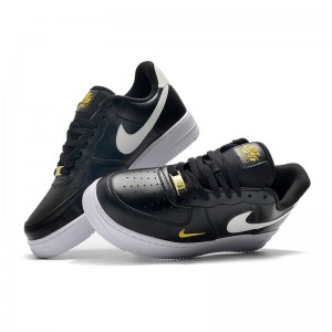 나이키 에어포스 1 '07 프리미엄 카라비너 레드