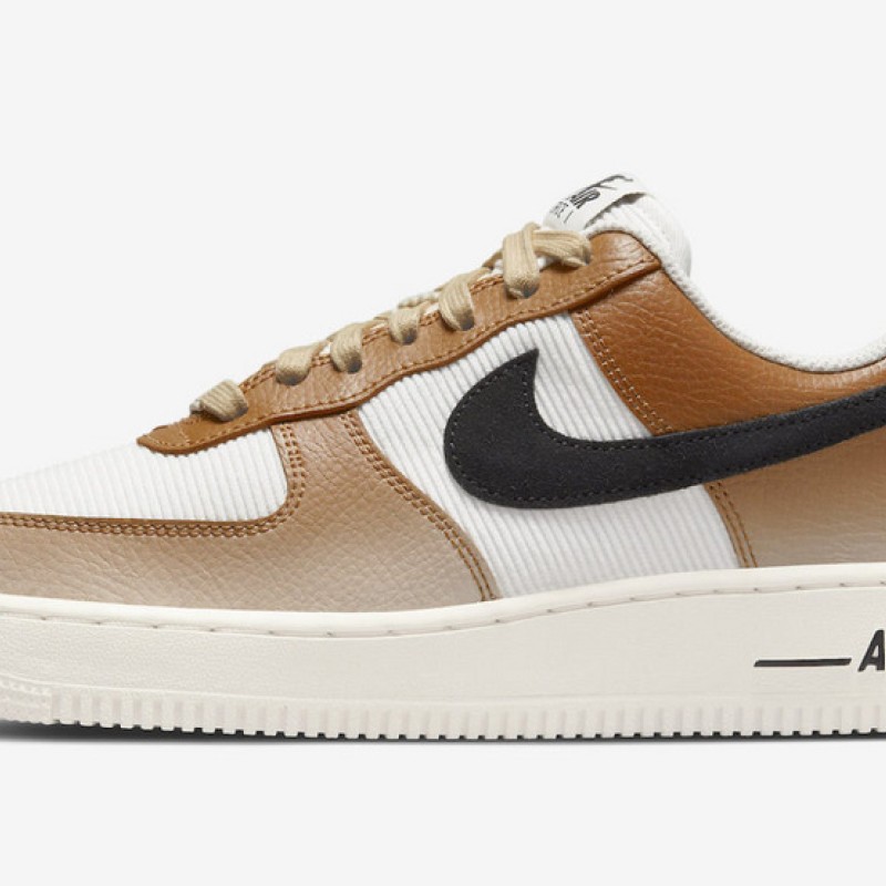 나이키 에어포스 1 '07 프리미엄 카라비너 레드