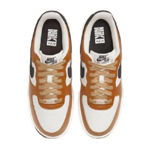 나이키 에어포스 1 '07 프리미엄 카라비너 레드