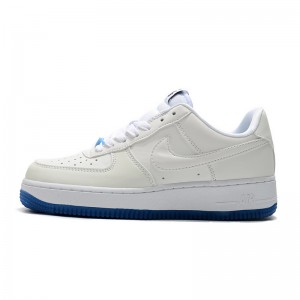 나이키 에어포스 1 '07 프리미엄 카라비너 레드