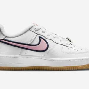 나이키 에어포스 1 '07 프리미엄 카라비너 레드