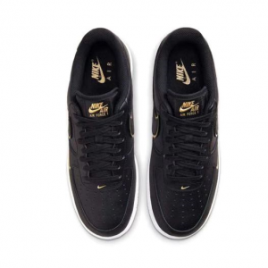 나이키 에어포스 1 '07 프리미엄 카라비너 레드