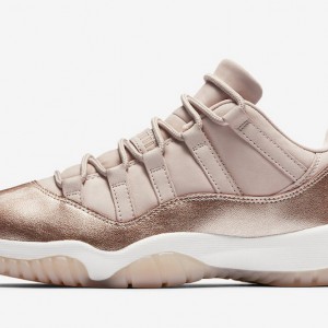 [나이키] 에어 조던 11 CMFT 로우 GS AH7860-105