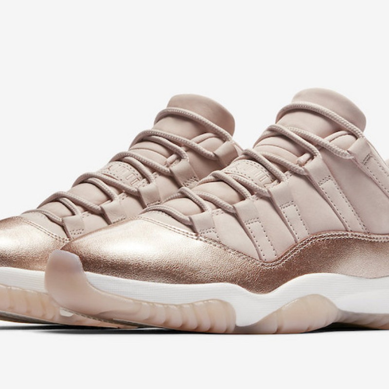 [나이키] 에어 조던 11 CMFT 로우 GS AH7860-105