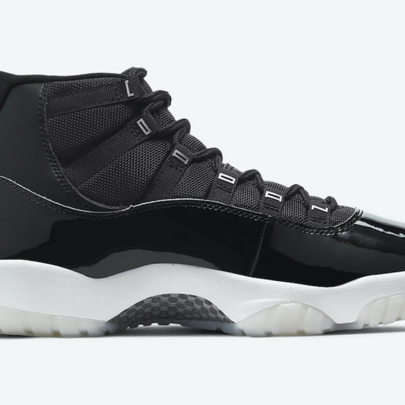 [나이키] 에어 조던 11 CMFT 로우 GS CT8012-011