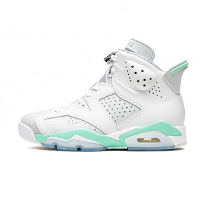 나이키 조던 유소년 농구화 AIR JORDAN 6 RETRO LOW GS 조던 6 레트로 로우 DQ4914-103