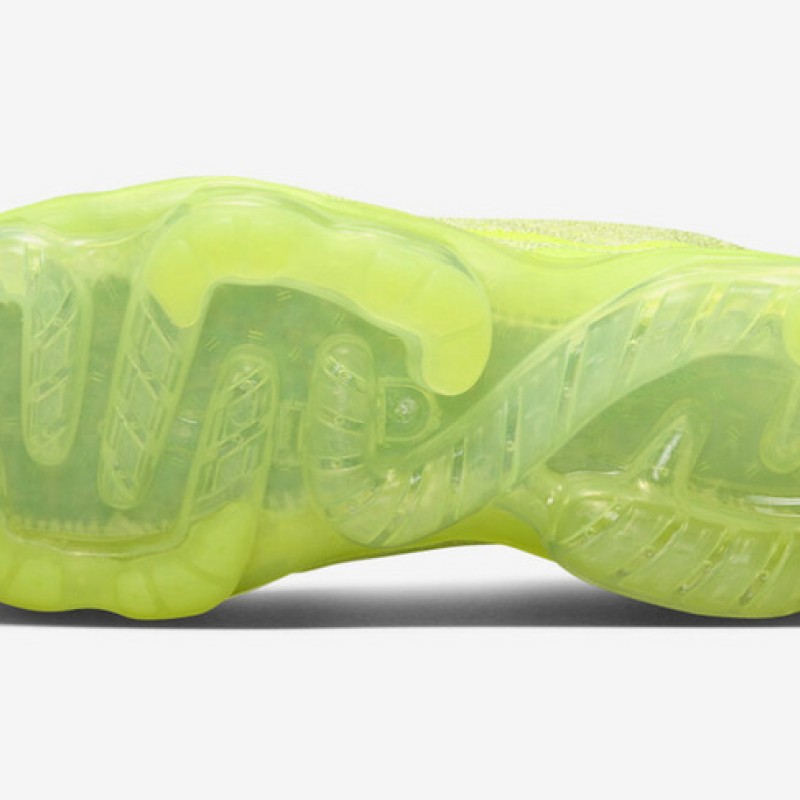 나이키 에어 베이퍼맥스 플라이니트 DV6840-700