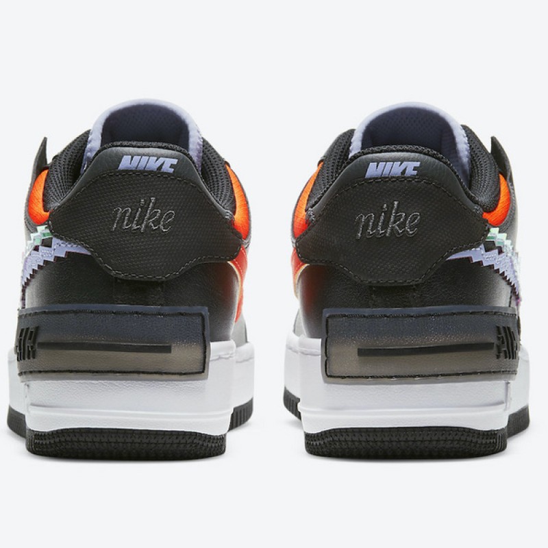 나이키 우먼스 에어 포스 1 '07 쉐도우 로우탑 트리플 운동화