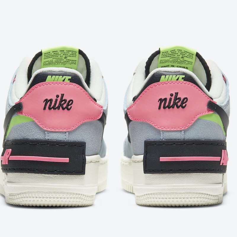 나이키 우먼스 에어 포스 1 '07 쉐도우 로우탑 트리플 운동화