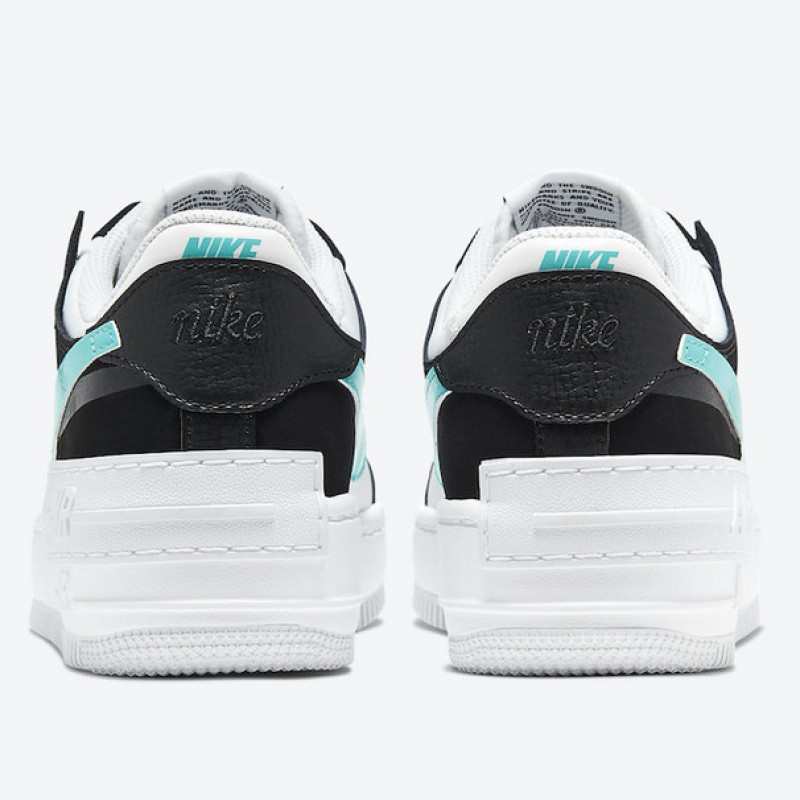 나이키 우먼스 에어 포스 1 '07 쉐도우 로우탑 트리플 운동화