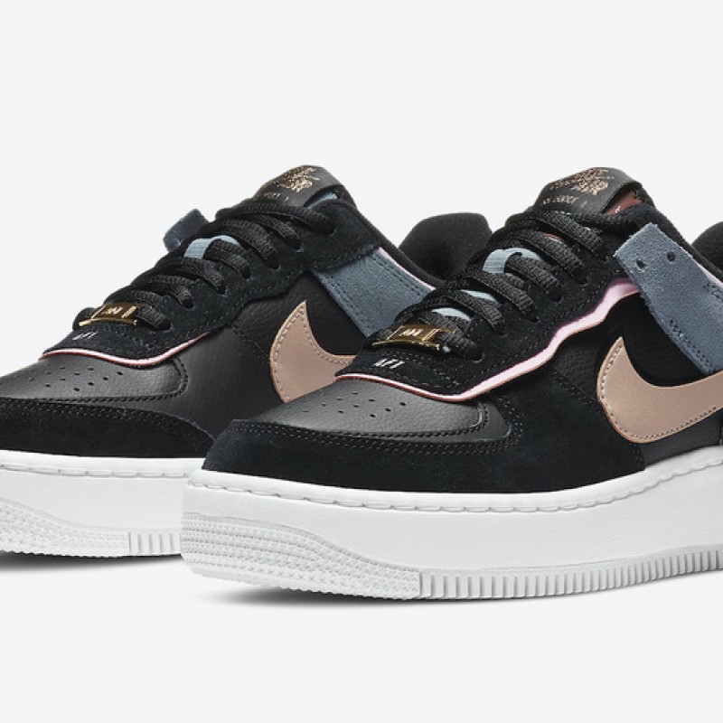 나이키 우먼스 에어 포스 1 '07 쉐도우 로우탑 트리플 운동화