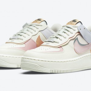 나이키 우먼스 에어 포스 1 '07 쉐도우 로우탑 트리플 운동화 CI0919-111