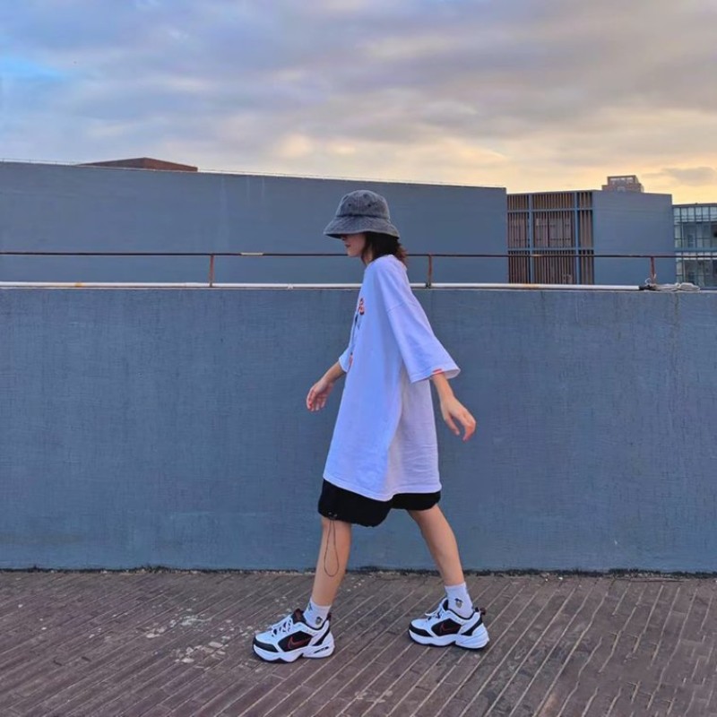 나이키 남성 에어 모나크 IV 런닝화  415445-101