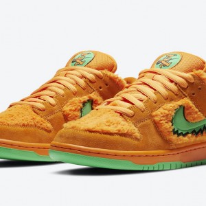 나이키 덩크 로우 유니버시티 CJ5378-800