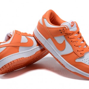 나이키 덩크 로우 유니버시티 CU1726-101