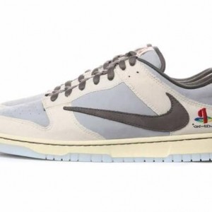 나이키 덩크 로우 유니버시티