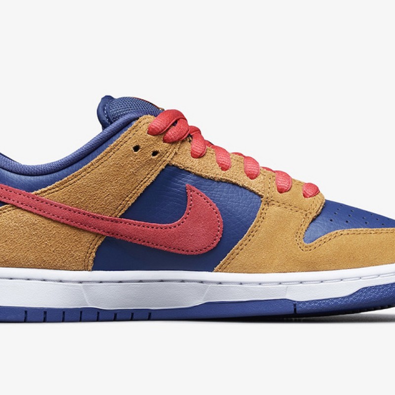 나이키 덩크 로우 유니버시티