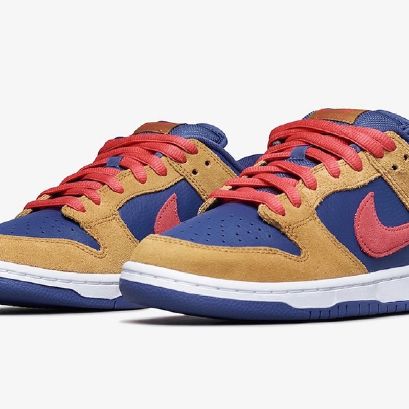 나이키 덩크 로우 유니버시티